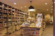 Delikatessen in Nimes