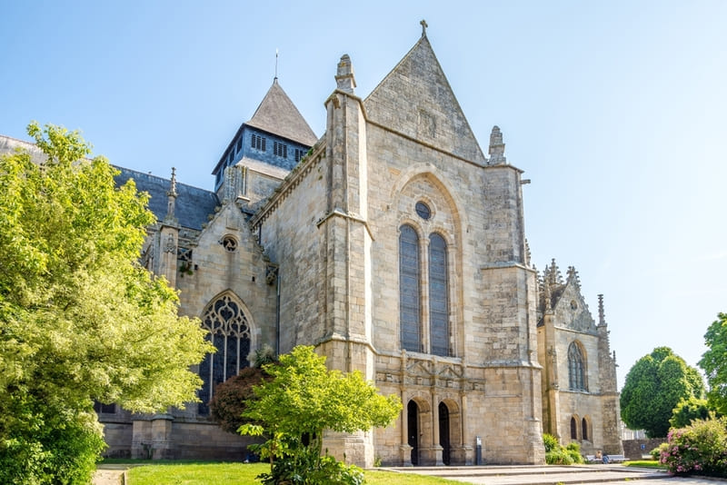 saint malo - Eingang der Kirche von Saint Malo.